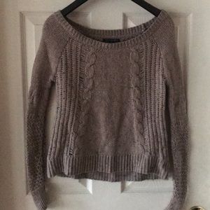 American Eagle sweater